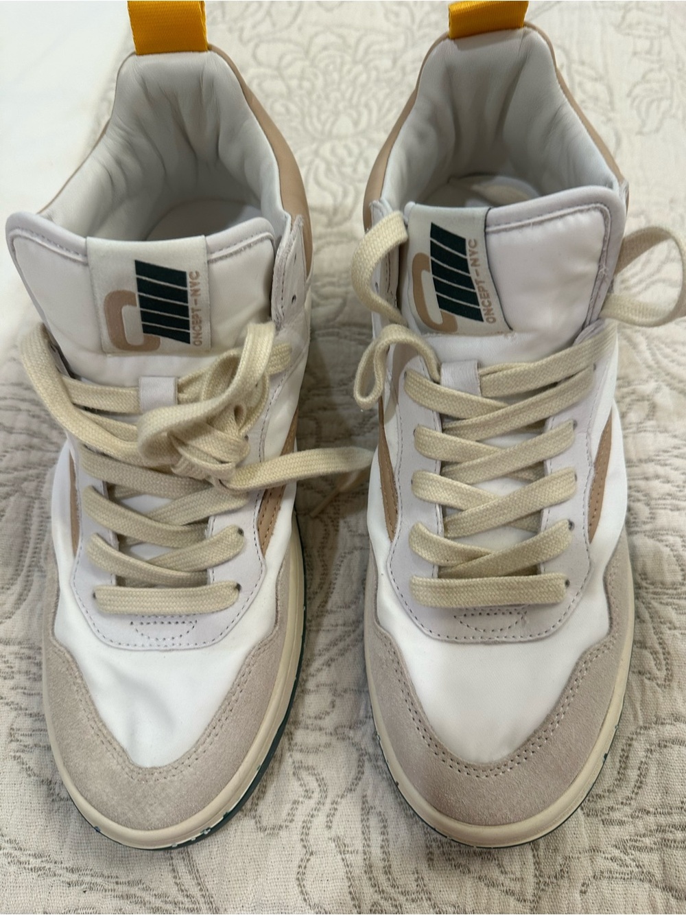 Oncept Women’s White and Lisbon High-Top Sneakers White Cloud/Cappuccino